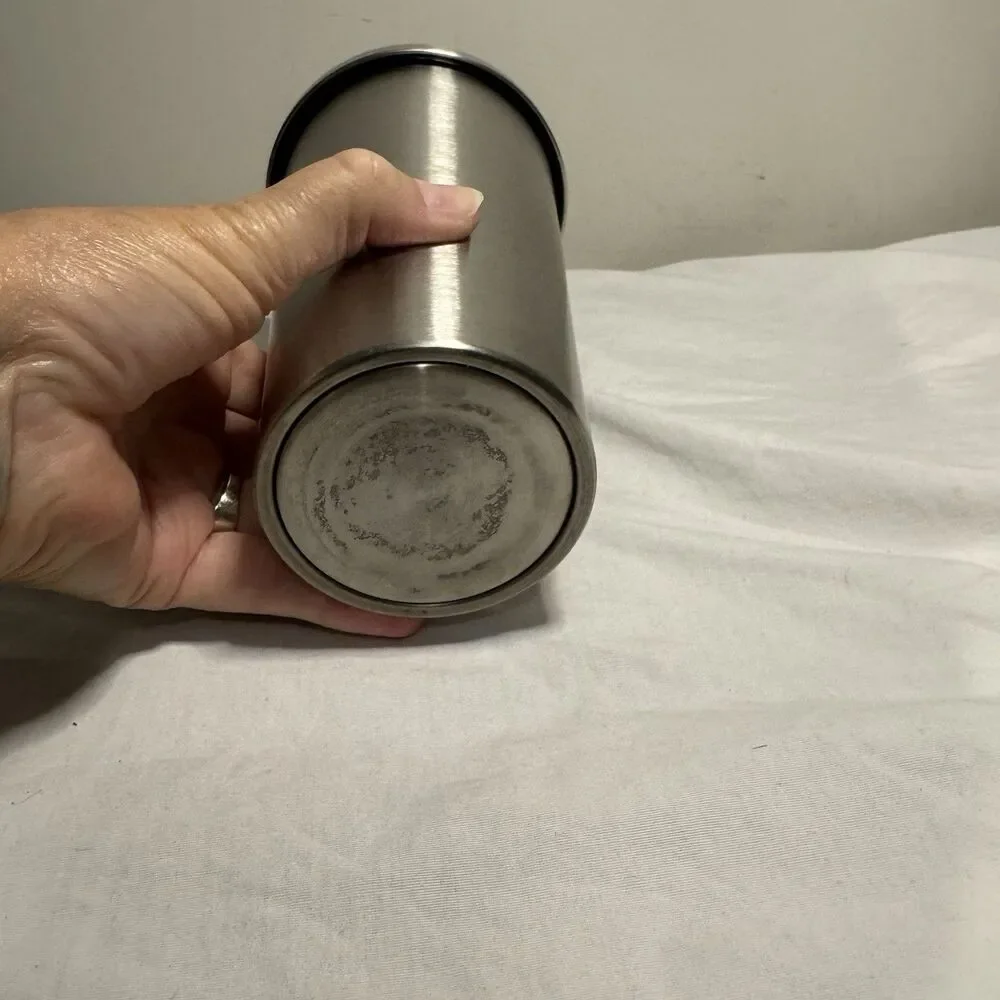 Stainless Steel Cold Drink Tumbler Silver 16ounces with Straw